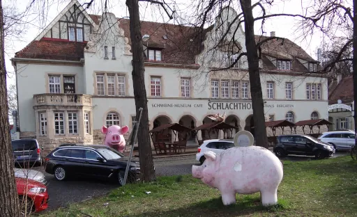 Schweinemuseum / AlterSchlachthof